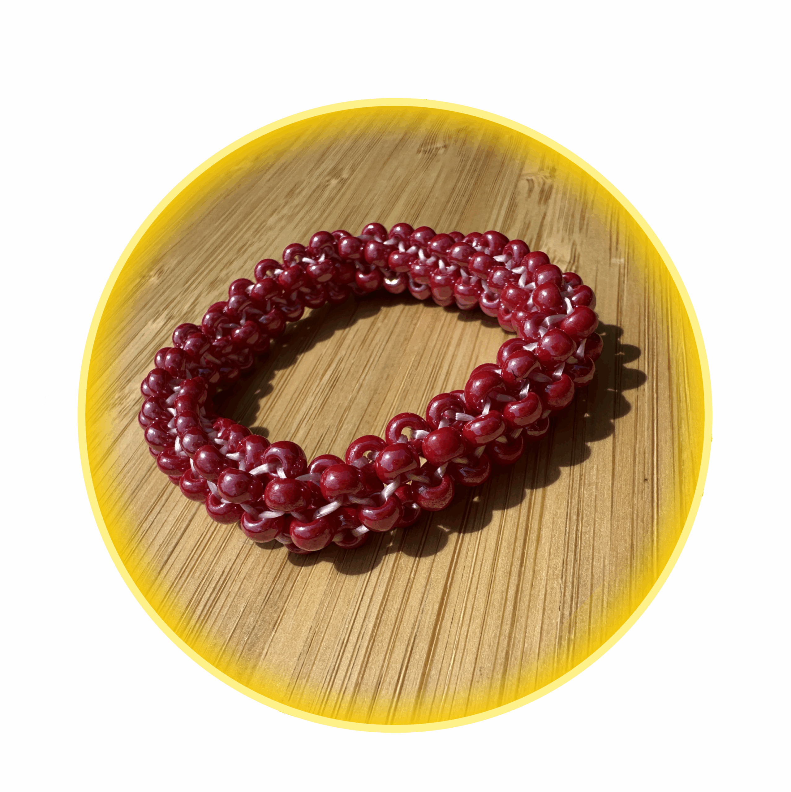 002 hodná gumička červená perleť