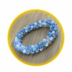 031 hodná gumička bílo modrá